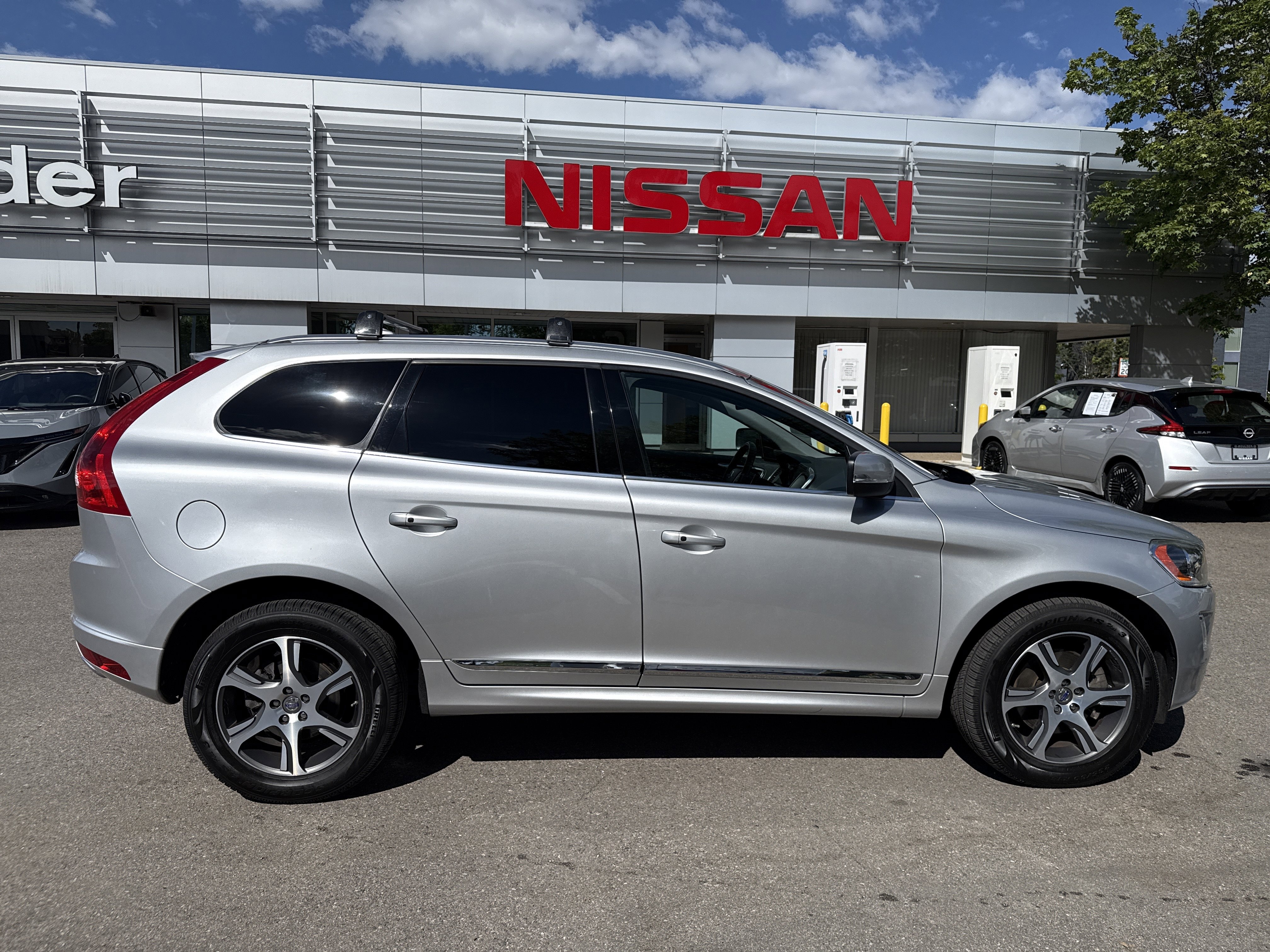 Used 2014 Volvo XC60 T6 AWD/4WD image 8