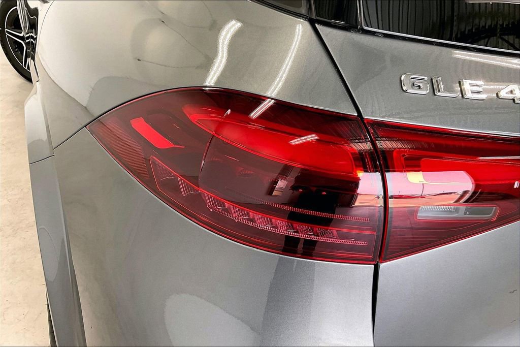 New 2026 Mercedes-Benz GLE 450 4MATIC image 14