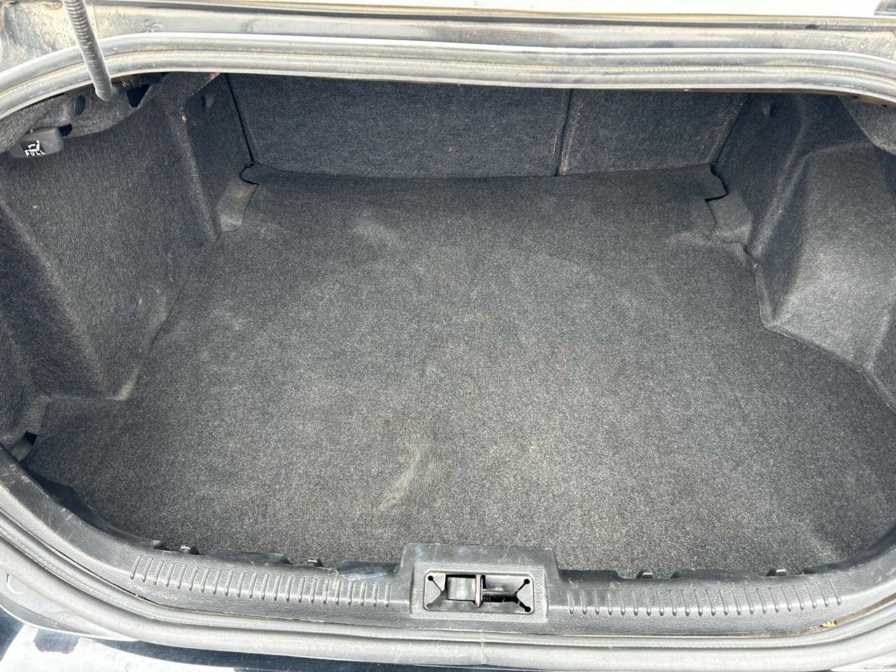 Used 2012 Ford Fusion SEL image 17