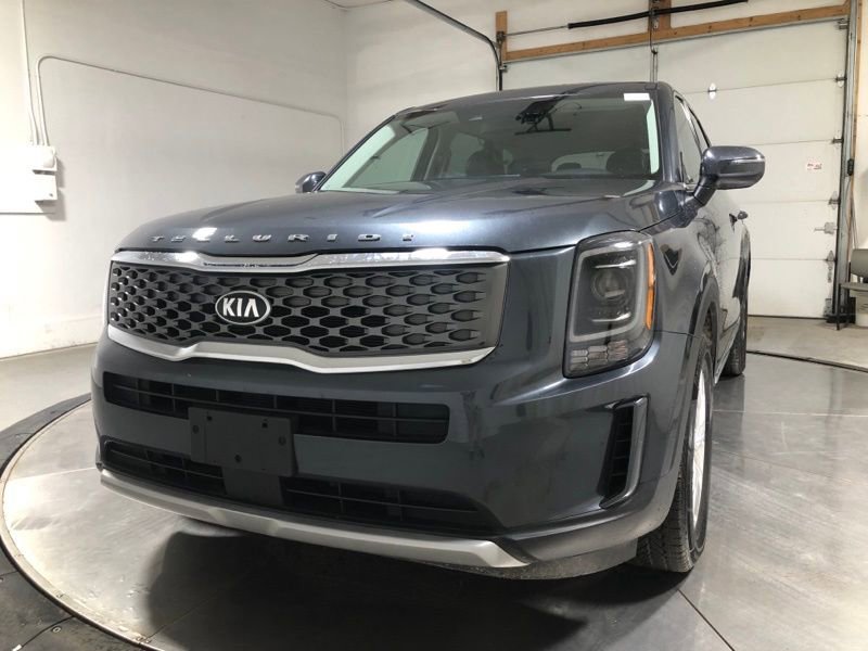 Used 2020 Kia Telluride LX image 3