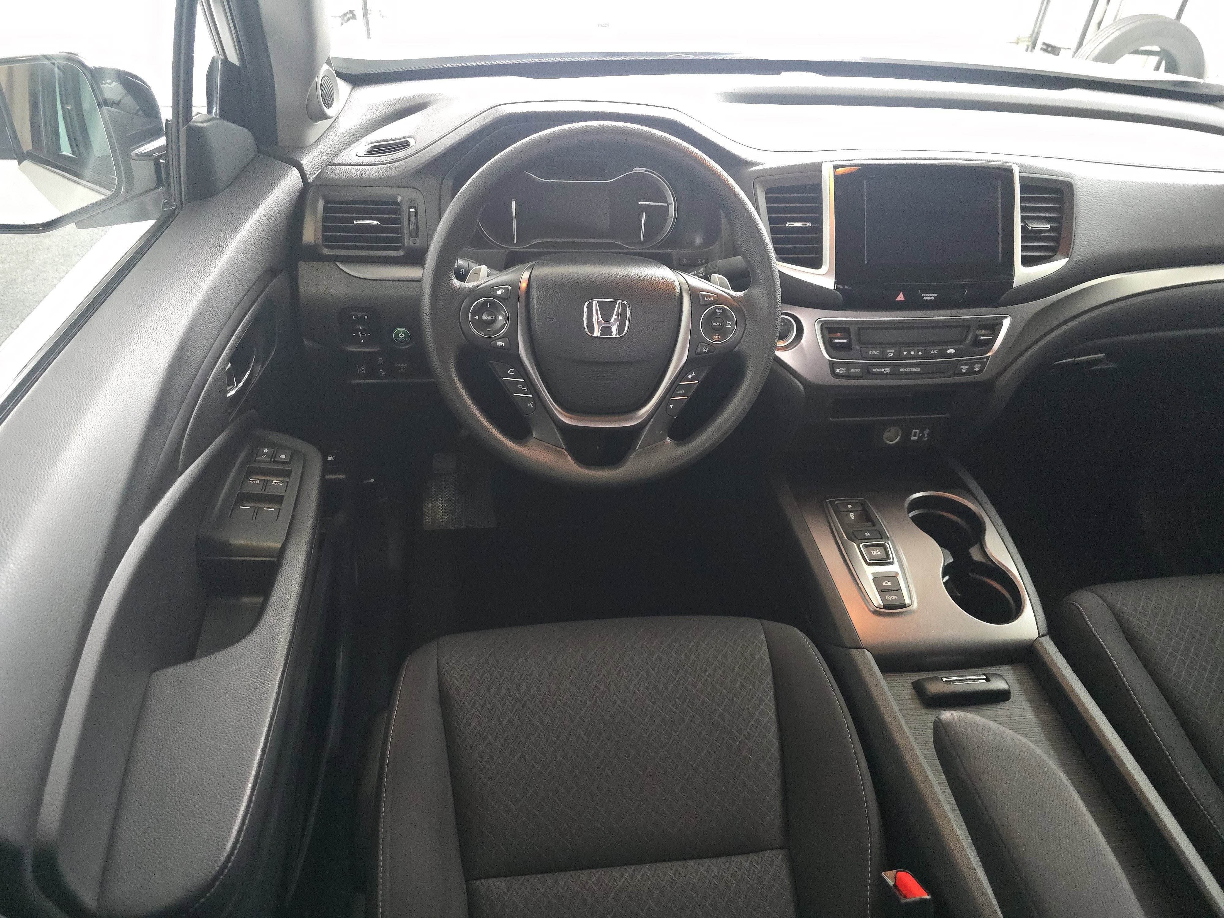 Used 2020 Honda Ridgeline Sport image 16