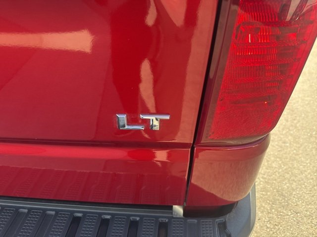 Used 2023 Chevrolet Silverado 1500 LT image 30