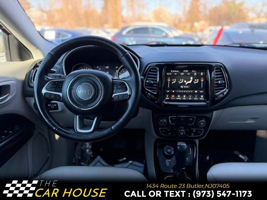 Used 2018 Jeep Compass Limited w/ Navigation Group image 28