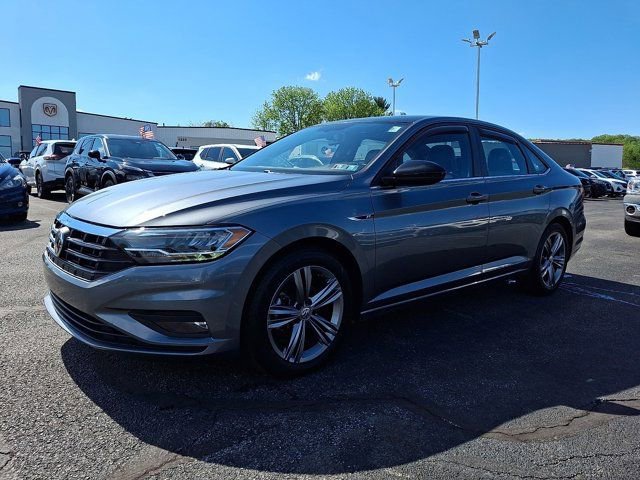 Used 2020 Volkswagen Jetta SE FWD image 3