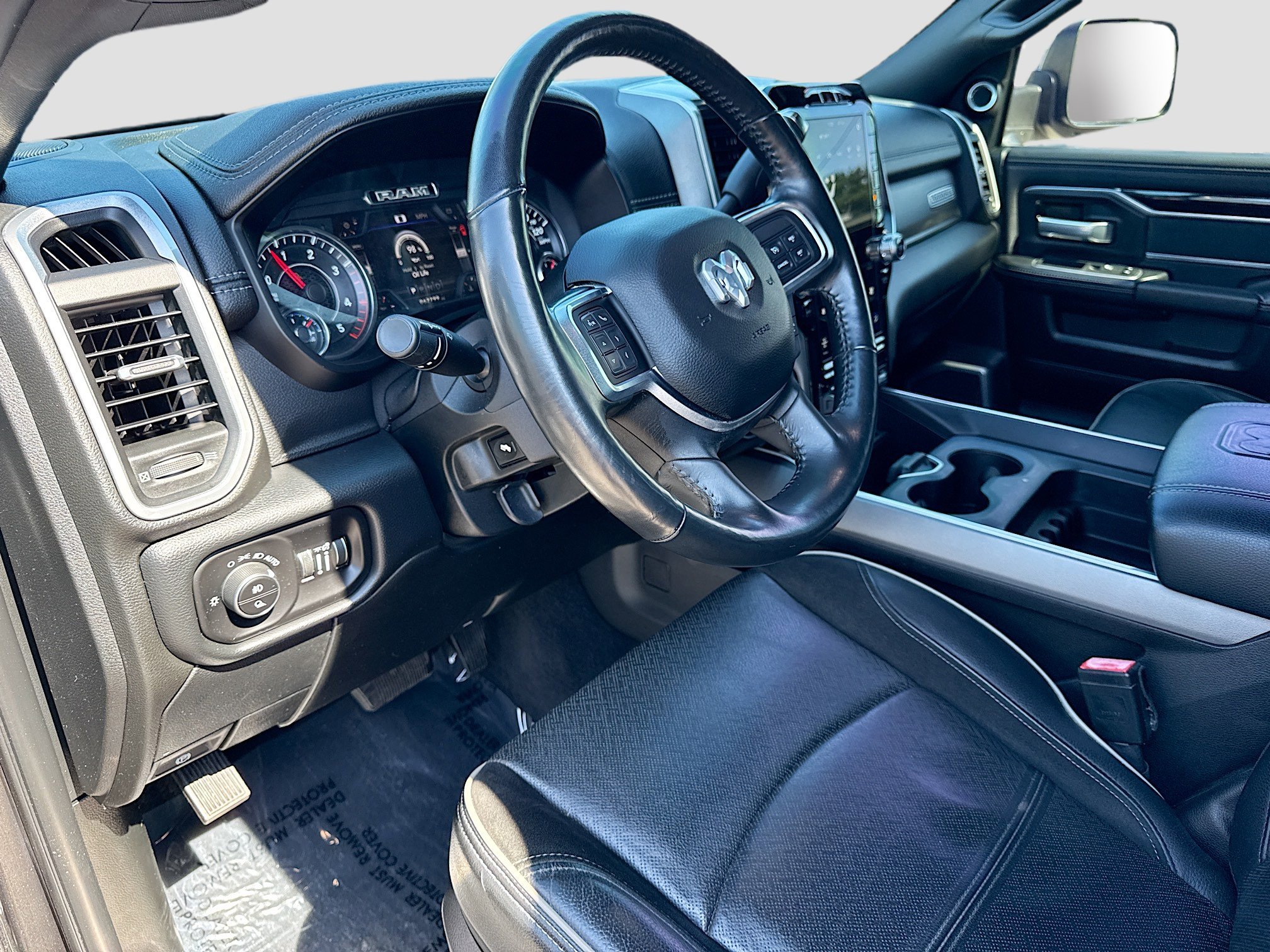 Used 2020 RAM 2500 Laramie image 25