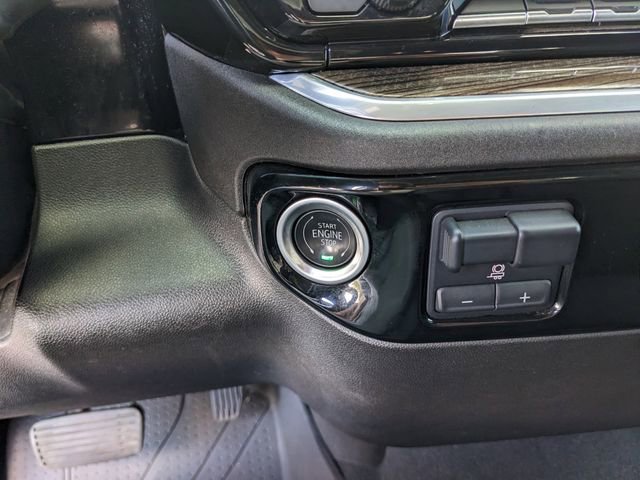 Used 2024 Chevrolet Silverado 3500 LT AWD/4WD image 26