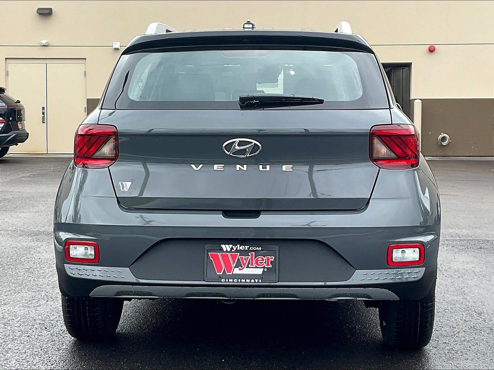 New 2026 Hyundai Venue SEL FWD image 5
