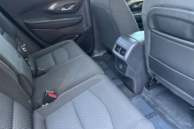 Used 2024 GMC Terrain SLE AWD/4WD image 18