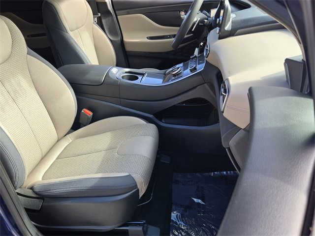 Used 2023 Hyundai Santa Fe SE image 17