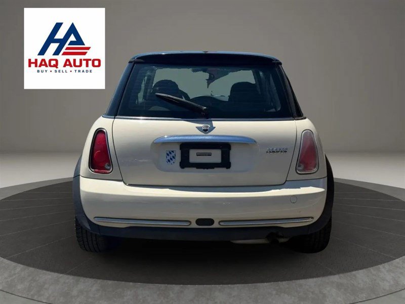 Used 2005 MINI Cooper Hardtop FWD image 5
