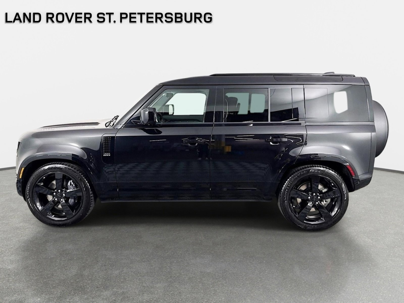 Used 2026 Land Rover Defender 110 X-Dynamic SE AWD/4WD image 8