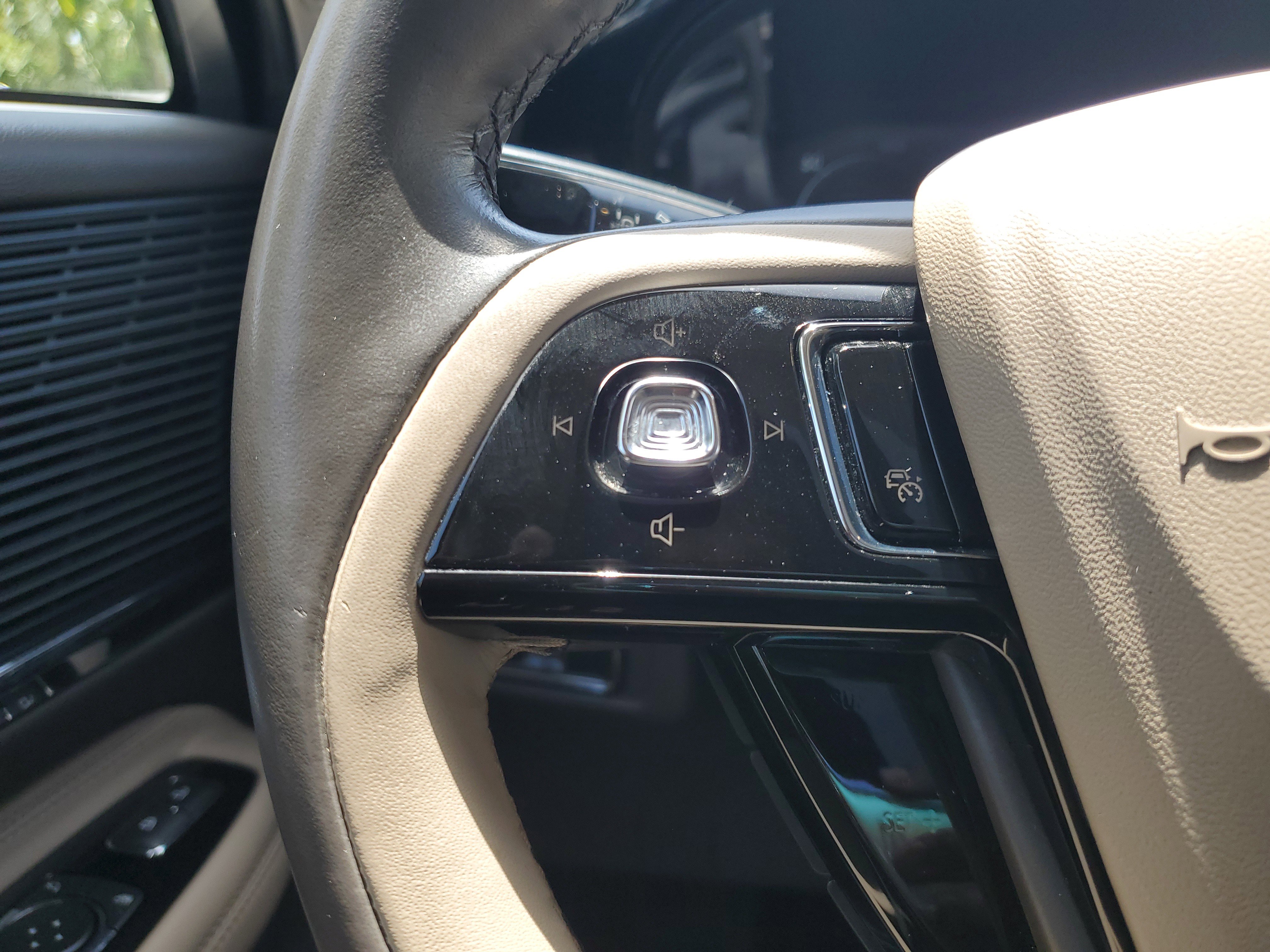 Used 2022 Lincoln Corsair Grand Touring image 17