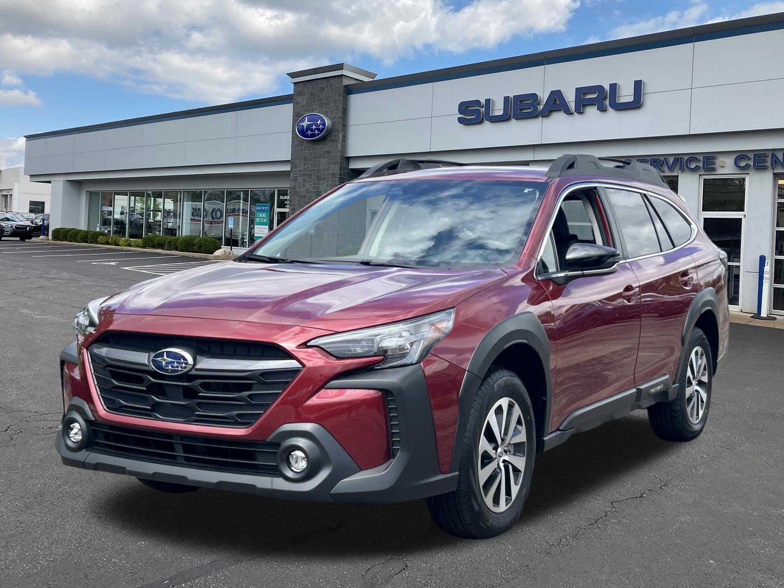 Used 2025 Subaru Outback Premium AWD/4WD image 3