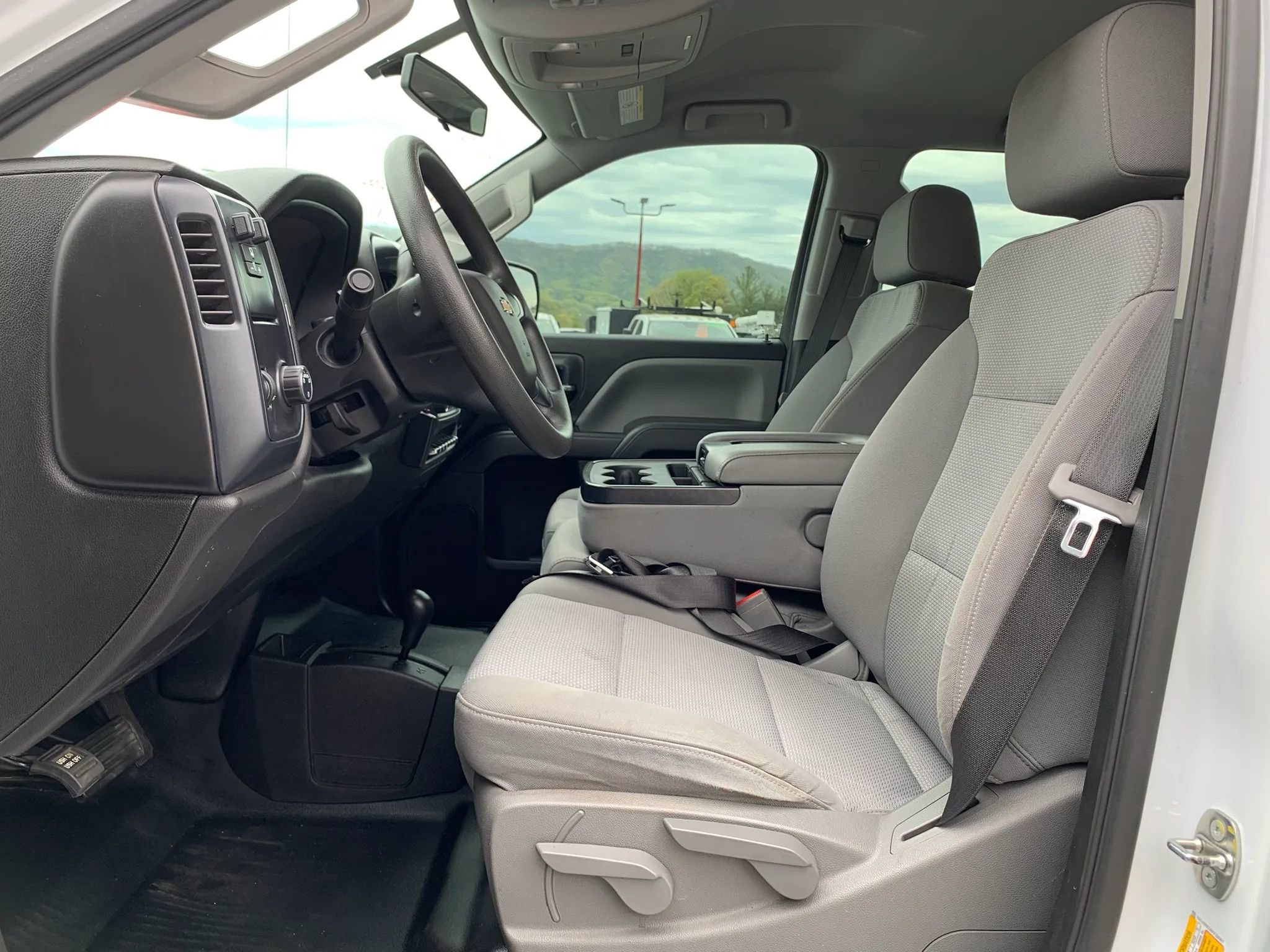 Used 2019 Chevrolet Silverado 2500 W/T AWD/4WD image 10