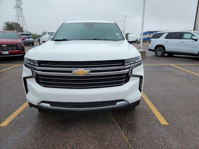 Used 2024 Chevrolet Tahoe LT AWD/4WD image 2