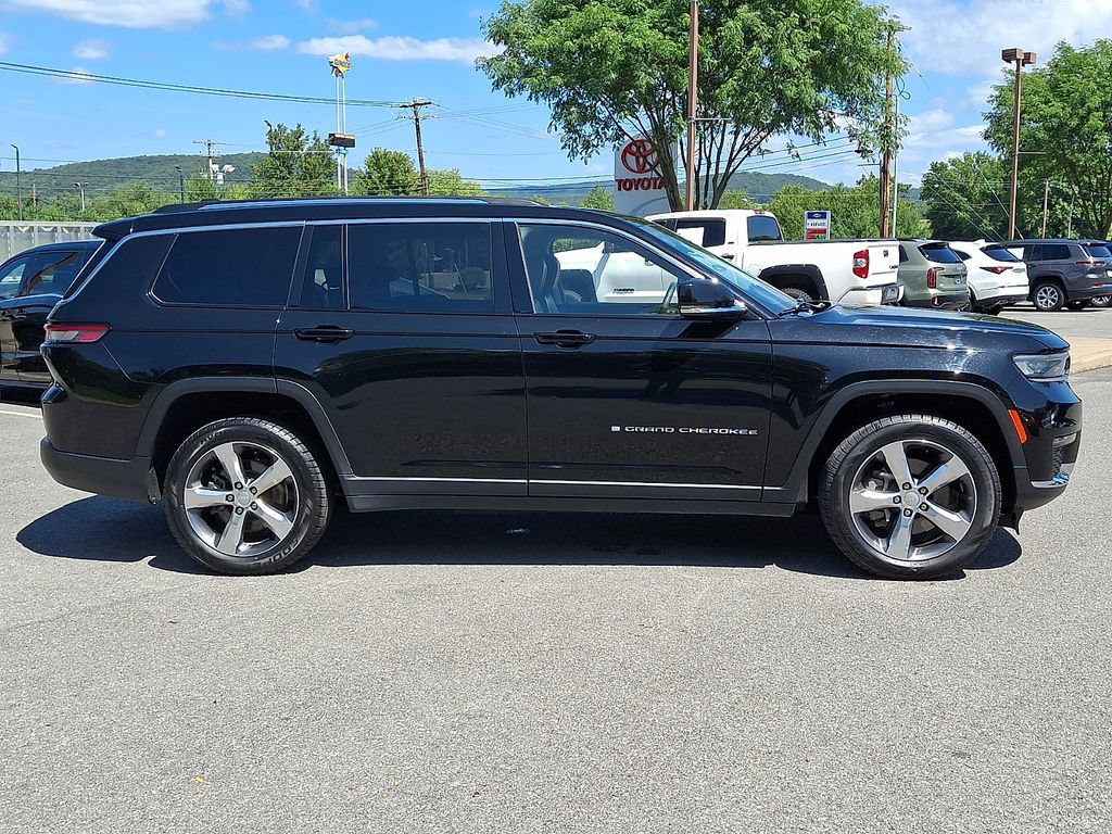 Used 2021 Jeep Grand Cherokee L Limited AWD/4WD image 10