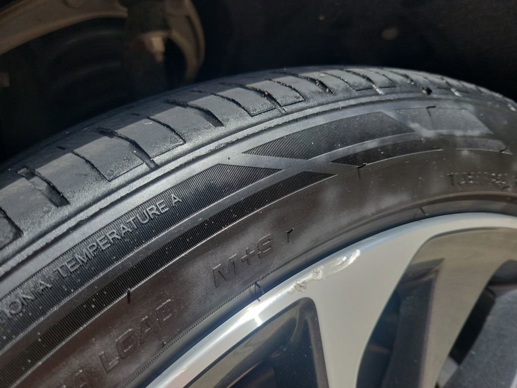 Used 2023 Lincoln Aviator Reserve w/ Equipment Group 201A image 35