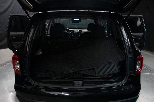 Used 2019 Honda Pilot Touring image 16