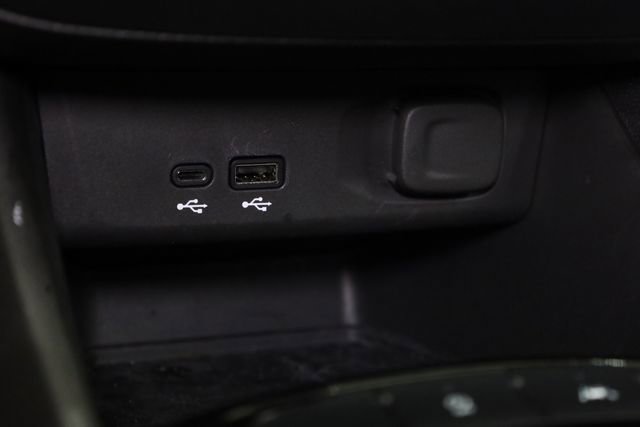 Used 2024 Buick Envista Sport Touring image 20