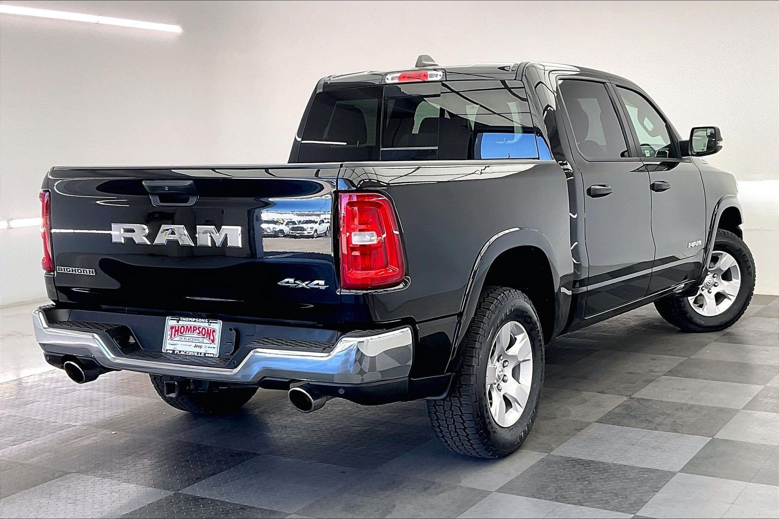 Used 2025 RAM 1500 Big Horn AWD/4WD image 13