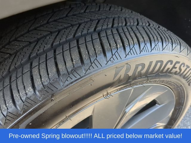 Used 2025 Volkswagen Taos S FWD image 19