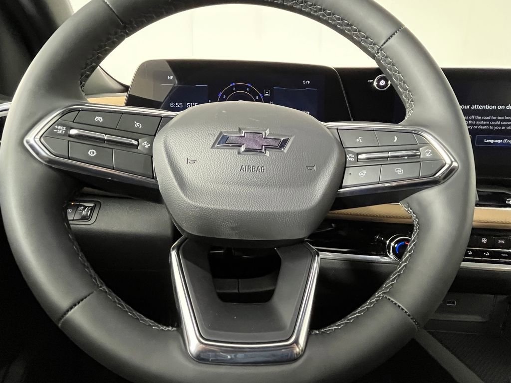 New 2026 Chevrolet Equinox ACTIV w/ Convenience Package III image 18