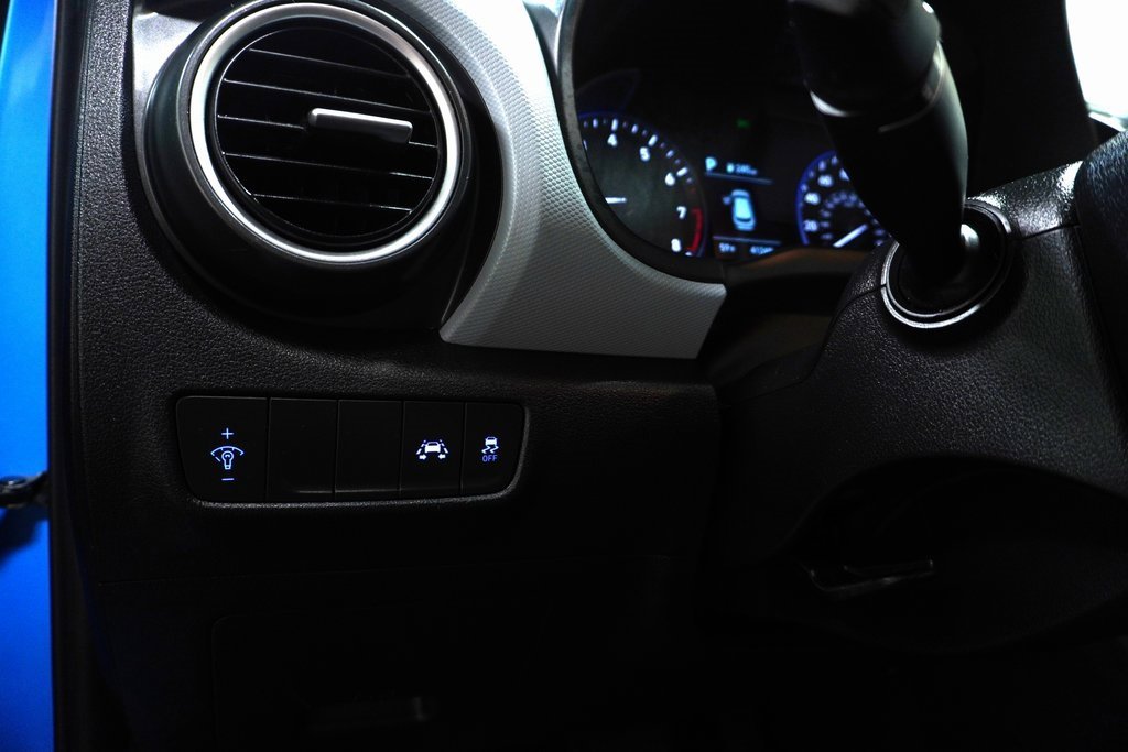 Used 2019 Hyundai Kona SE image 19