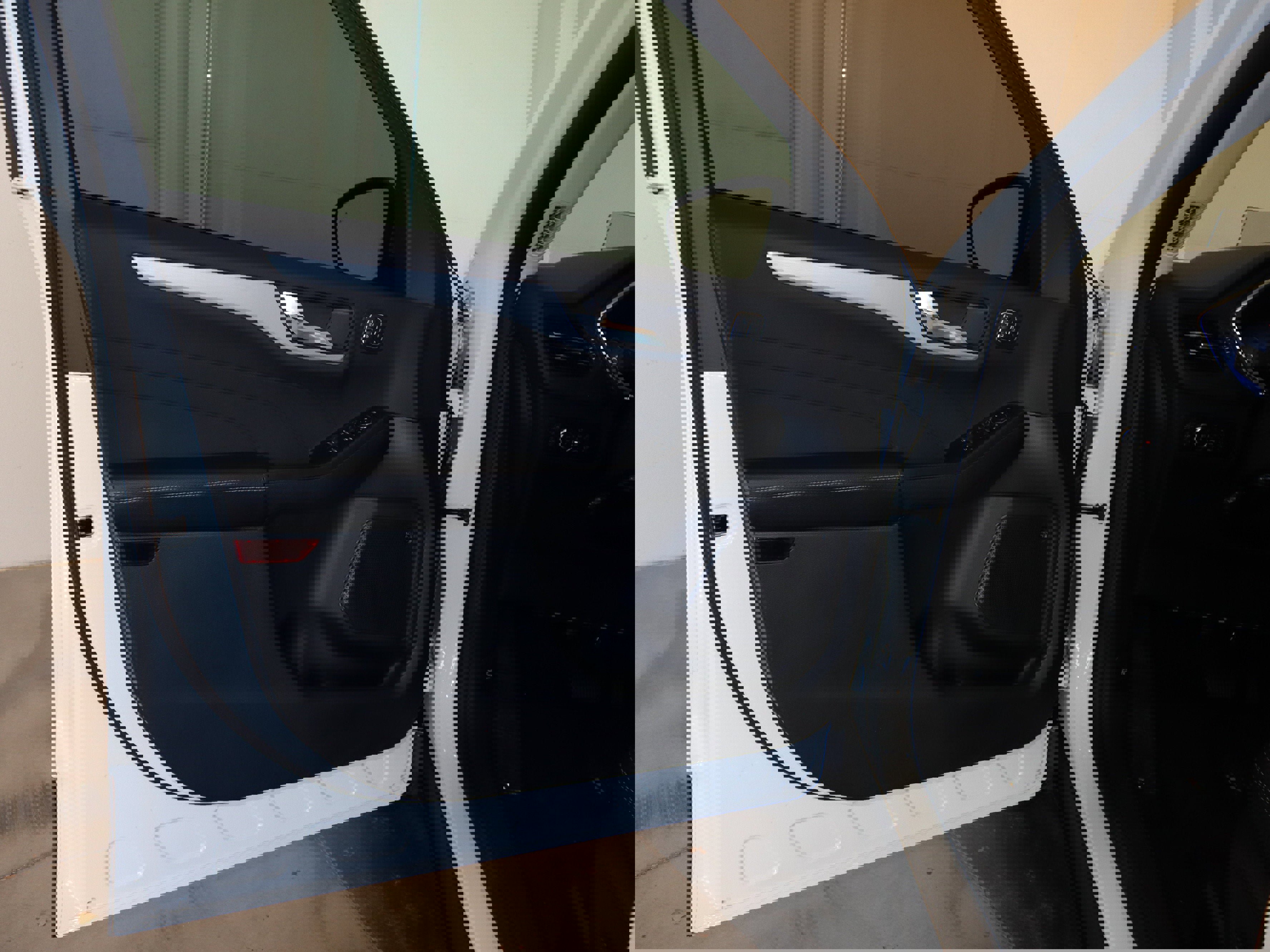 New 2025 Ford Escape SE w/ PHEV Premium Package image 30