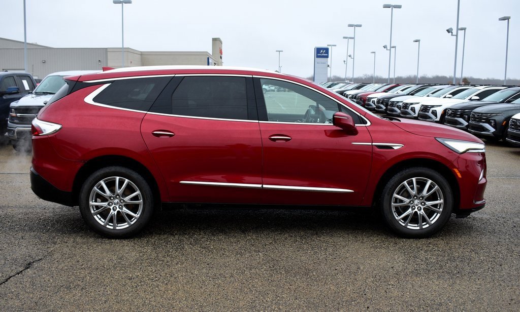 Used 2023 Buick Enclave Premium w/ Experience Buick Package image 2