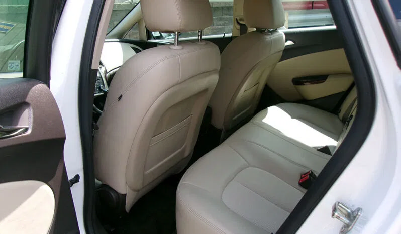 Used 2014 Buick Verano FWD image 11