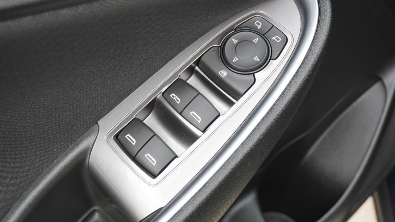 Used 2020 Chevrolet Malibu LT FWD image 20