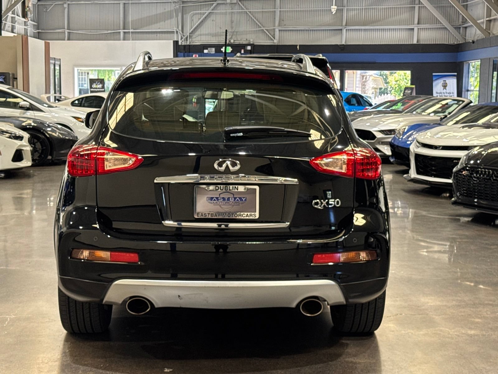 Used 2017 INFINITI QX50 AWD w/ Premium Plus Package image 13