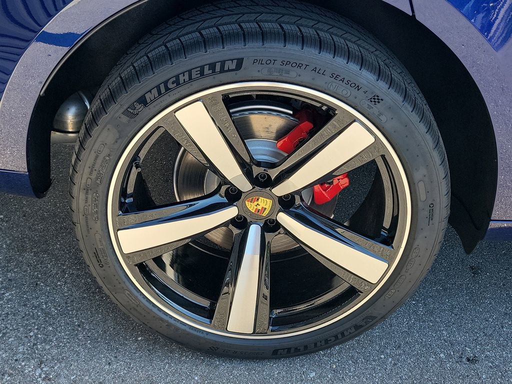 New 2026 Porsche Macan S image 14