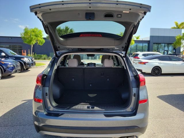 Used 2019 Hyundai Tucson Sport w/ Cargo Package FWD image 10