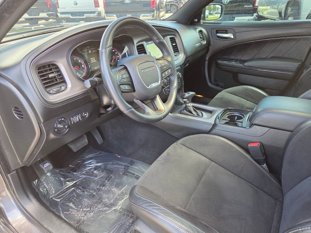Used 2023 Dodge Charger R/T w/ Plus Group image 23