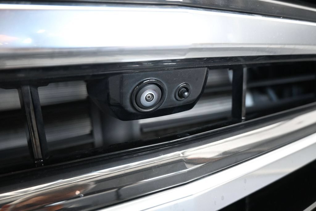 Used 2024 Chevrolet Silverado 1500 High Country w/ Technology Package RWD image 57