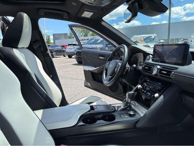 Used 2025 Lexus IS 500 w/ Accessory Package RWD image 32