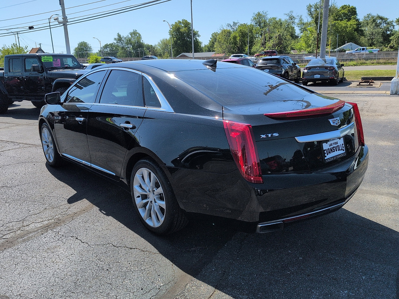 Used 2017 Cadillac XTS Luxury FWD image 5
