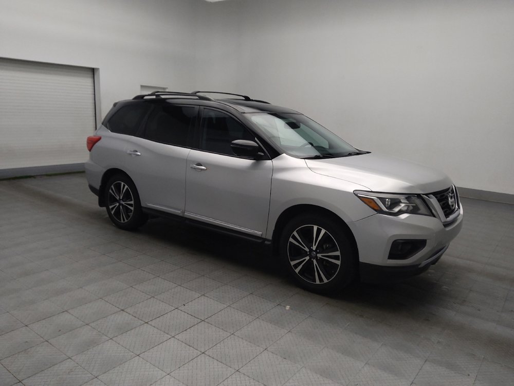 Used 2020 Nissan Pathfinder Platinum image 11