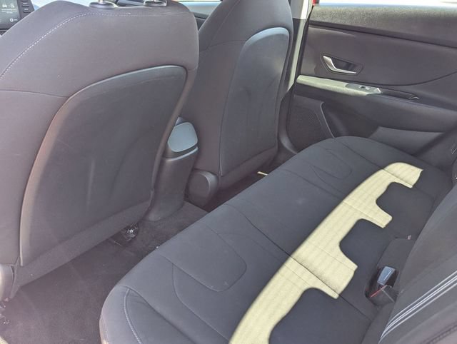 Used 2023 Hyundai Elantra SEL w/ Cargo Package FWD image 26