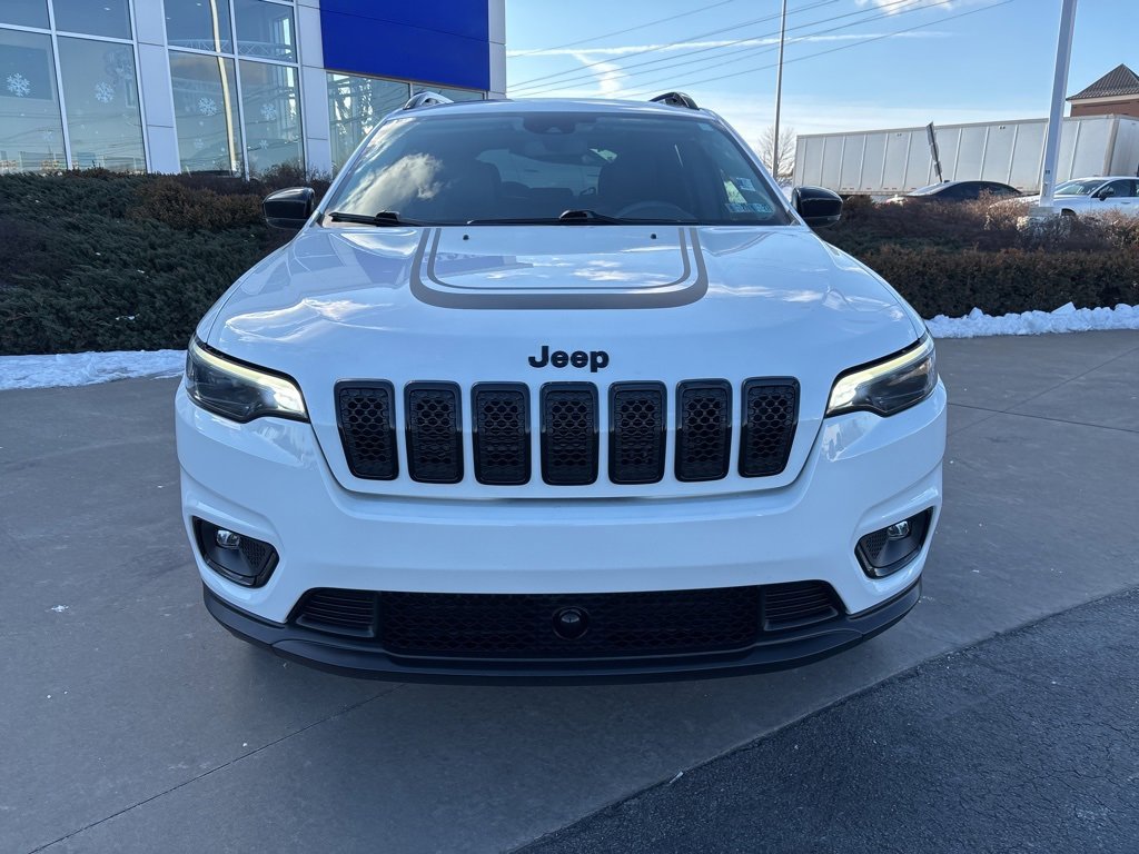 Used 2022 Jeep Cherokee Latitude w/ Sun & Sound Group image 3