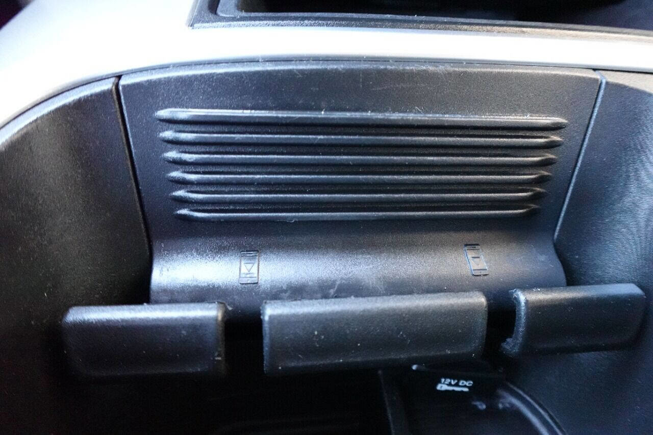 Used 2018 RAM 1500 Lone Star image 32