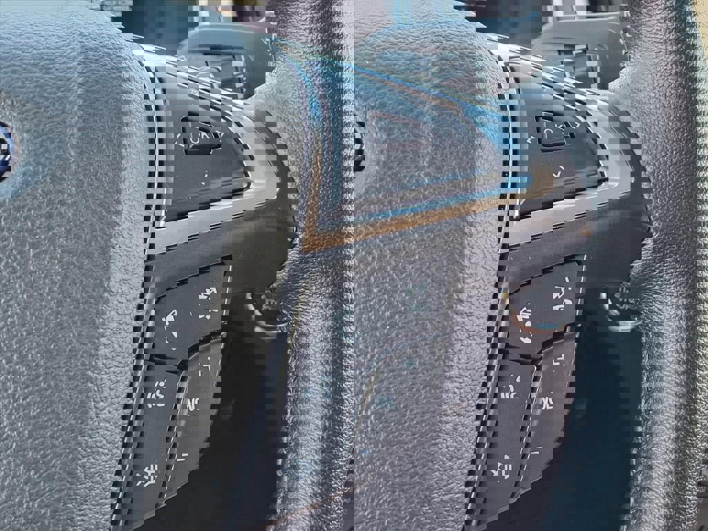 Certified 2019 Ford Edge Titanium w/ Cold Weather Package image 24