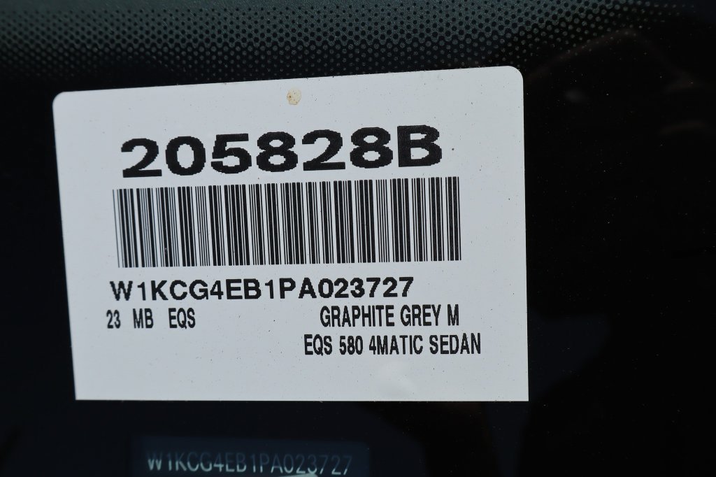 Used 2023 Mercedes-Benz EQS 580 4MATIC Sedan image 31