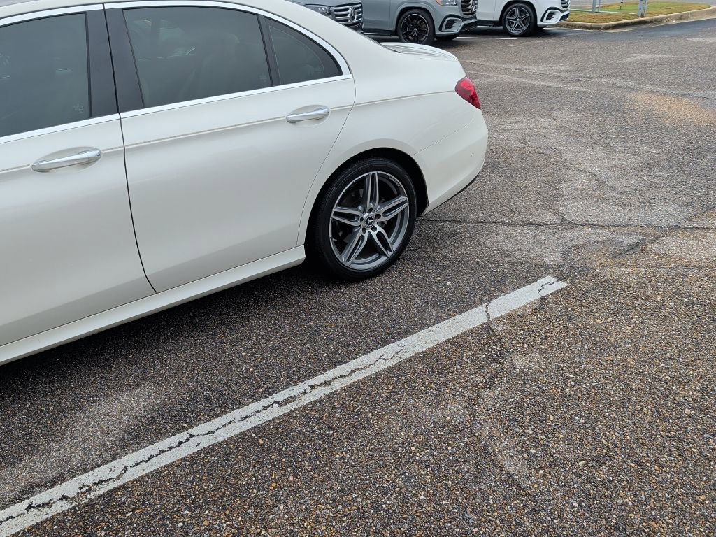 Certified 2018 Mercedes-Benz E 300 image 8