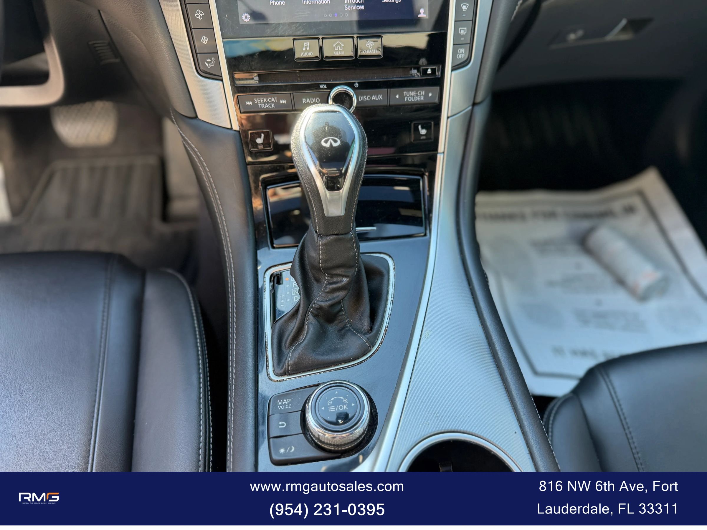 Used 2019 INFINITI Q60 3.0t Luxe w/ Essential Package AWD/4WD image 19