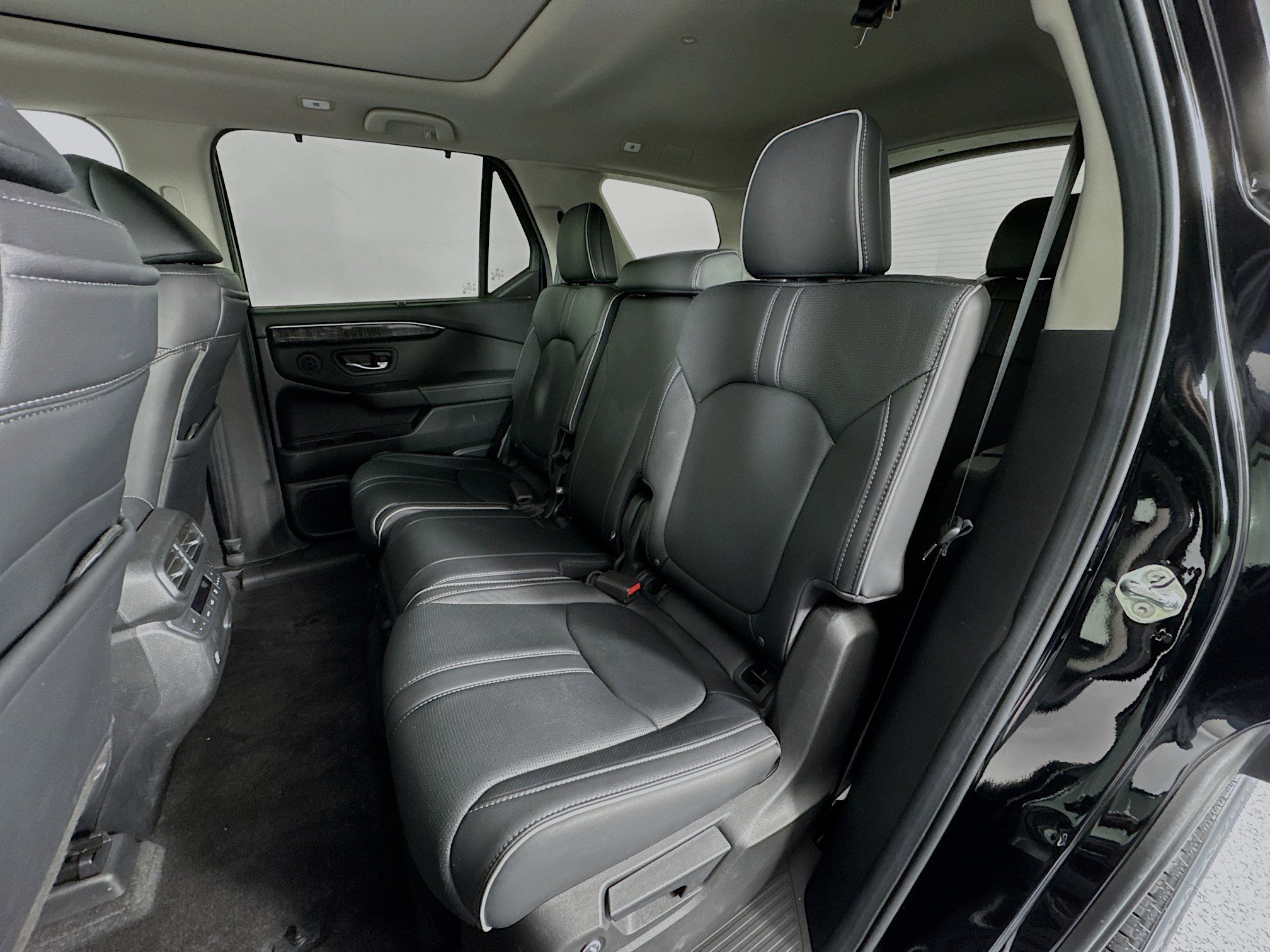 Certified 2023 Honda Pilot Elite image 26