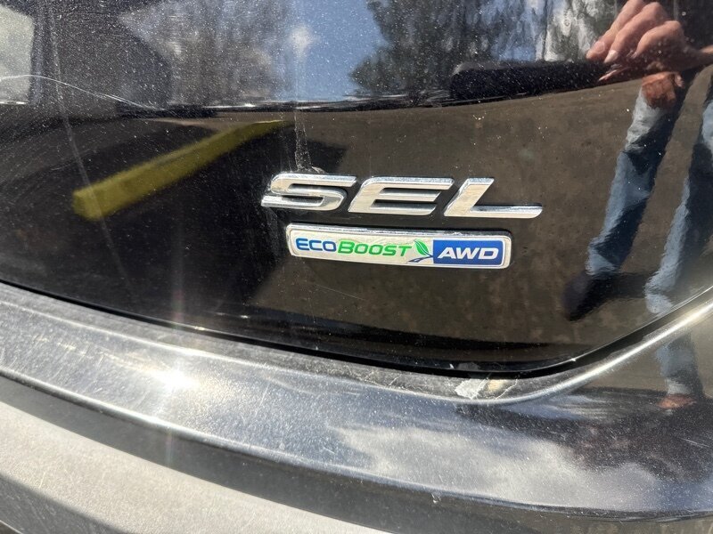 Used 2020 Ford Edge SEL AWD/4WD image 10