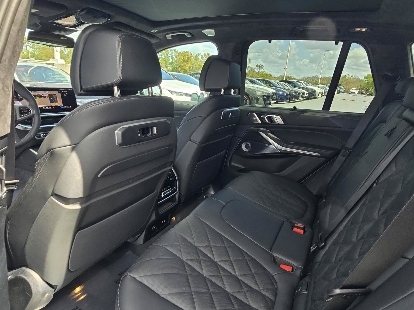 New 2026 BMW X5 M60i AWD/4WD image 10