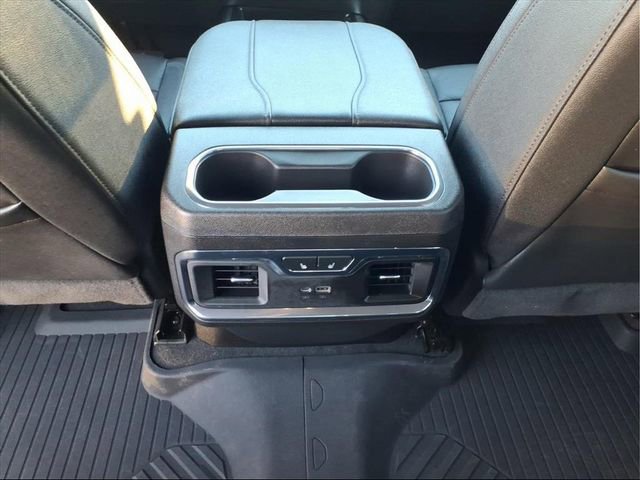 Used 2024 Chevrolet Silverado 2500 LTZ w/ LTZ Convenience Package image 16